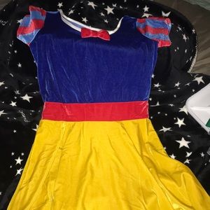 Velvet Snow White costume